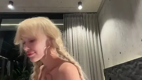 Golden_Aline stripchat stream image