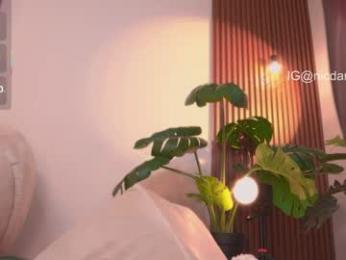 nicdani_1 chaturbate stream image