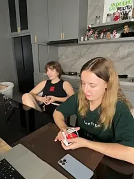 Nura_n_Sarah stripchat stream image