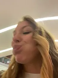 Sweet___Emily stripchat stream image