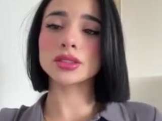 kiraalopez camsoda stream image