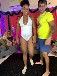 royalgirls_x stripchat stream image