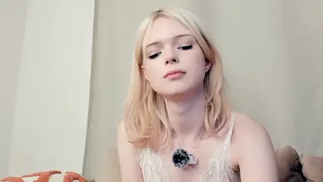 LaureMestler stripchat stream image