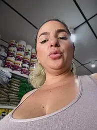 sammyqueenx21 stripchat stream image