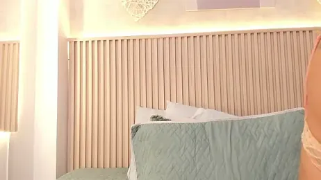 daiana_curly stripchat stream image