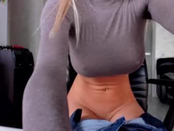 ingridblondy94 chaturbate stream image