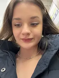 KittyQueeny stripchat stream image