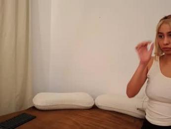 skyamber8v2 chaturbate stream image