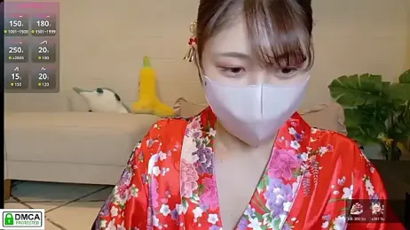 SUZU_ stripchat stream image