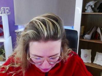 Soft-Zoey bongacams stream image
