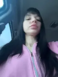 JulliaVegas stripchat stream image