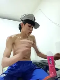 mazo18 stripchat stream image