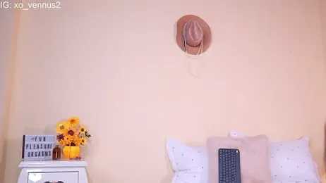 annie22love stripchat stream image