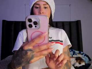 paulinasoto camsoda stream image