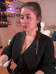 Sharon_07 stripchat stream image