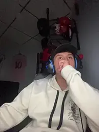 Stiven_017 stripchat stream image