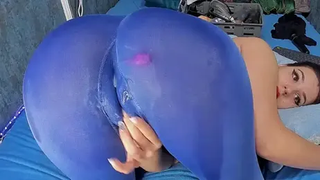 RedAssHottie stripchat stream image