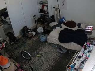 voyeurcam-hornyhostel-02 camsoda stream image