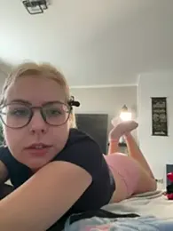 Livewithlucy stripchat stream image