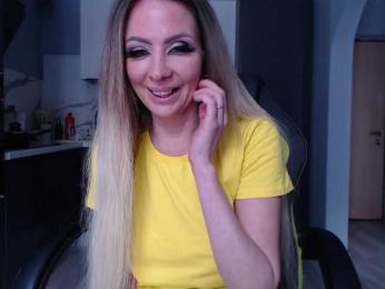 blondalina bongacams stream image