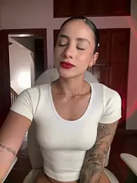 Ale_Lewis stripchat stream image