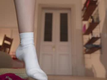 mia_elfie chaturbate stream image