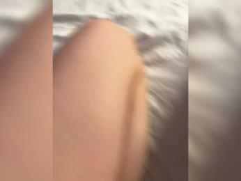 millemimi bongacams stream image