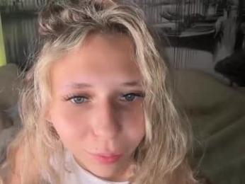 anyaa777 chaturbate stream image