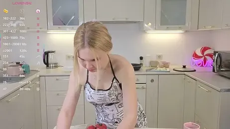 OdetteHarwick stripchat stream image