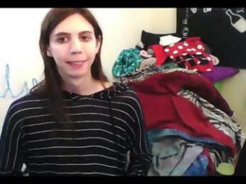 totalfuckingadorable chaturbate stream image