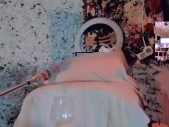 kate_yoshy chaturbate stream image