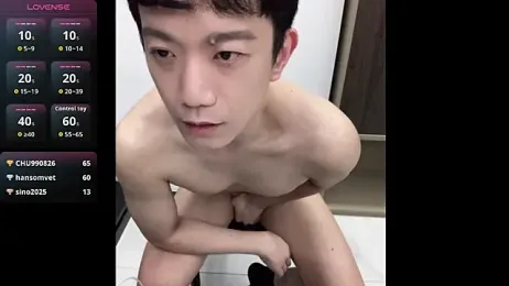 CouplingCry stripchat stream image