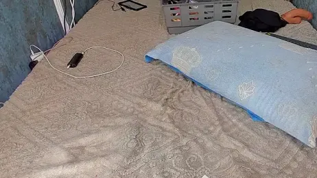 RedAssHottie stripchat stream image