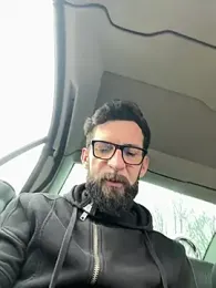 Michel_huge stripchat stream image