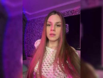 theadebuenoo bongacams stream image