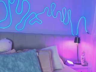 sofly-s camsoda stream image