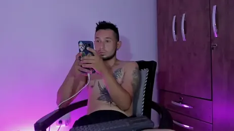 Bad_Couple_1 stripchat stream image