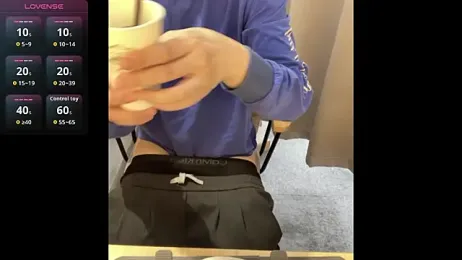 CouplingCry stripchat stream image