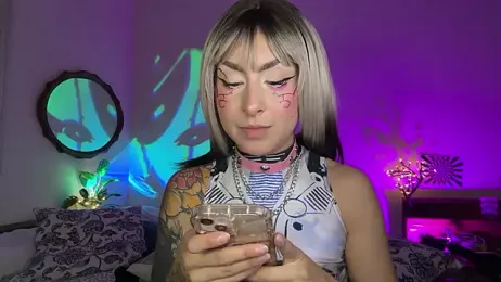 Cinamoonn stripchat stream image, 05.03.2026 22:00