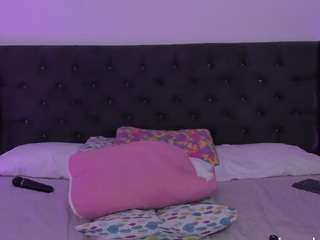 glektragray camsoda stream image