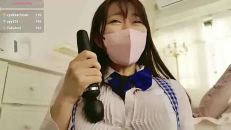 maii- stripchat stream image