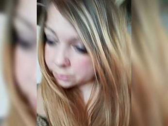 FLUFFY_BEAUTY bongacams stream image