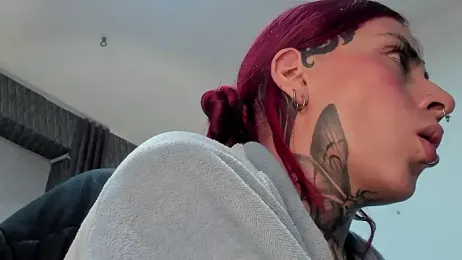 selene_red_ stripchat stream image