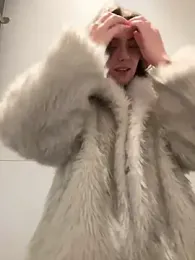 MariiD stripchat stream image