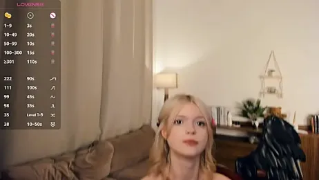 LaureMestler stripchat stream image