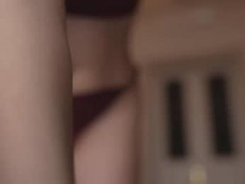 mia_elfie chaturbate stream image