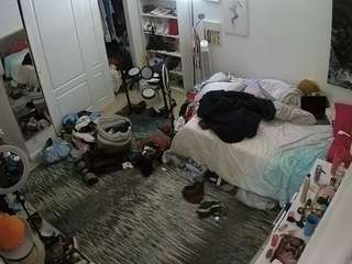 voyeurcam-hornyhostel-02 camsoda stream image