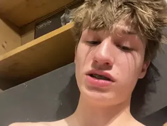 yourwhiteboy1 stripchat stream image, 14.03.2026 06:30