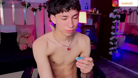 kaelwolf_tay stripchat stream image