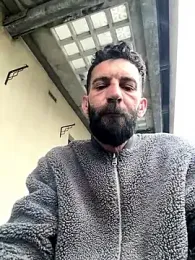 Michel_huge stripchat stream image